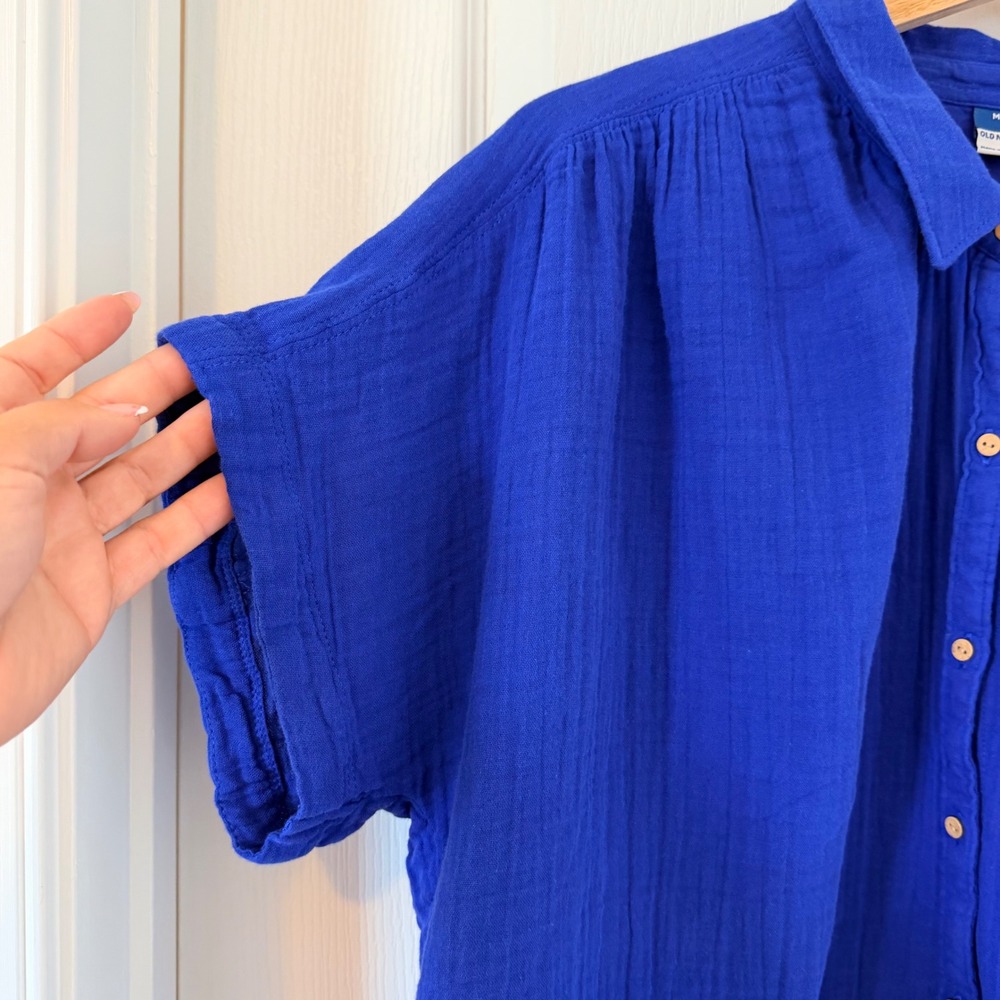 Old Navy Blue Gauze Button Down Shirt Short Sleeve Boxy Crop Top Medium - Picture 4 of 8